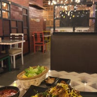 Foto tirada no(a) Al-Kharof Restaurant por M em 11/25/2022