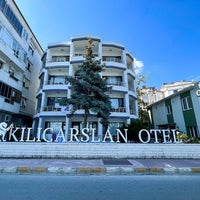 Foto diambil di Kılıçarslan Otel oleh Kılıçarslan Otel pada 8/28/2022