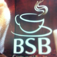 Foto tomada en BSB Café  por Ernani S. el 11/20/2012