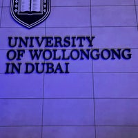 Foto tirada no(a) University of Wollongong in Dubai (UOWD) por 404 U. em 11/1/2023