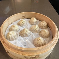 Photo taken at Din Tai Fung 鼎泰豐 by Chenyuan J. on 2/11/2024