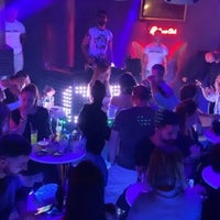 Foto tirada no(a) Club Vegas por Rıza B. em 8/26/2022