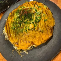 Photo taken at Chinchikurin Hiroshima Okonomiyaki by Roger Jiun-Sheng C. on 10/1/2023