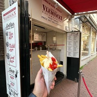 Photo taken at Vlaams Friteshuis Vleminckx by W on 6/23/2023