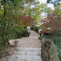 Foto diambil di Dr. Sun Yat-Sen Classical Chinese Garden oleh Asma pada 10/25/2023