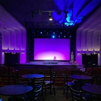 รูปภาพถ่ายที่ The Oaks Theater โดย The Oaks Theater เมื่อ 7/13/2022