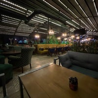 Foto diambil di Vatra Cafe &amp;amp; Restaurant Nargile oleh Lilo pada 8/20/2022
