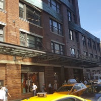 Foto scattata a Chelsea Market da Lee S. il 9/15/2017