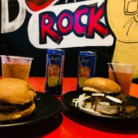 Photo taken at Rockstarz Burger by Cha F. on 9/26/2018
