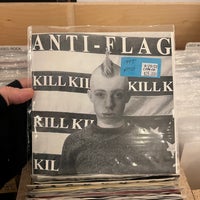 รูปภาพถ่ายที่ Light in the Attic Records Shop โดย Bill H. เมื่อ 12/21/2022
