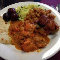 9/22/2013 tarihinde Lisa B.ziyaretçi tarafından Bombay Palace Indian Cuisine'de çekilen fotoğraf