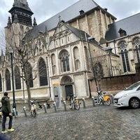 Photo taken at Église Notre-Dame de la Chapelle / Onze Lieve Vrouw Ter Kapellekerk by Karsten V. on 12/22/2023