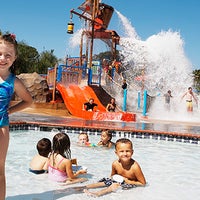 Foto tirada no(a) Howard Johnson Anaheim Hotel and Water Playground por Howard Johnson Anaheim Hotel and Water Playground em 9/4/2015