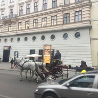 Photo taken at MEININGER Hotel Vienna Downtown Sissi by Kel 6. on 9/17/2017