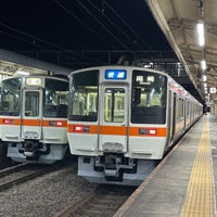 Photo taken at JR Ōgaki Station by ゆっ on 3/17/2024
