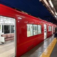 Photo taken at Kōnomiya Station (NH47) by ゆっ on 12/15/2023