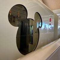 Photo taken at Tokyo Disneyland Station by ゆっ on 3/22/2024