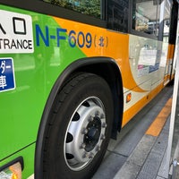 Photo taken at Tokyo Sta. North Exit Bus Stop by ゆっ on 10/22/2023
