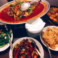 รูปภาพถ่ายที่ Mohammad Chow Chinese Muslim Kitchen โดย Reenurazlina A. เมื่อ 7/2/2016