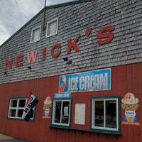 Photo taken at Newick&amp;#39;s Lobster House by Melissa C. on 9/13/2023