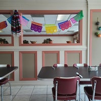 Снимок сделан в Hidalgo Mexician Restaurant пользователем T W. 7/4/2021