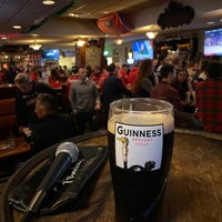 Foto diambil di Irish Channel Restaurant &amp;amp; Pub oleh Katherine K. pada 11/9/2022
