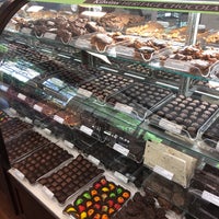 5/19/2019에 Robin D.님이 Kilwins Chocolates, Fudge &amp;amp; Ice Cream에서 찍은 사진