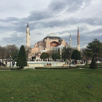 Photo taken at Sultanahmet Square by Mehmet Tahir on 12/1/2017