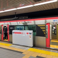 Photo taken at Asakusa Line Daimon Station (A09) by こげのとり on 5/2/2023