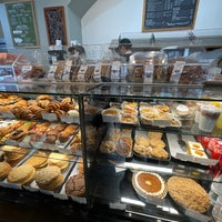 Photo taken at Firehook Bakery by Sandhya I. on 11/13/2022