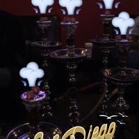 5/8/2016 tarihinde Nabilziyaretçi tarafından Cairo Lounge Cafe (Cairo&amp;#39;s)'de çekilen fotoğraf