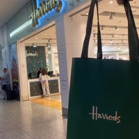 Photo taken at Harrods by A on 8/14/2023
