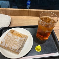Photo taken at Mister Donut by TOMOHITO S. on 3/25/2023
