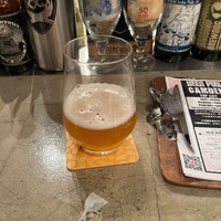 Photo taken at Beer Pub Camden by TOMOHITO S. on 3/31/2023