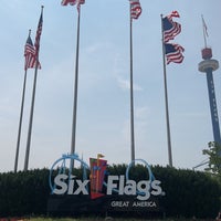 Foto diambil di Six Flags Great America oleh 🦋 pada 6/28/2023