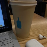 Photo taken at Blue Bottle Coffee by A on 11/15/2022