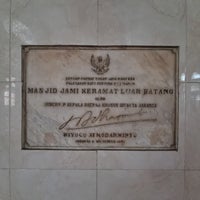 Photo taken at Masjid Keramat Luar Batang by agung d. on 3/26/2023