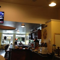 1/24/2013 tarihinde Yancy M.ziyaretçi tarafından Isis Restaurant &amp;amp; Bar'de çekilen fotoğraf