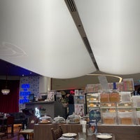 Photo taken at Tops Food Hall (ท็อปส์ ฟู้ด ฮอลล์) by Dennis H. on 3/17/2024