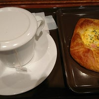 Photo taken at St. Marc Café by なが on 3/17/2018