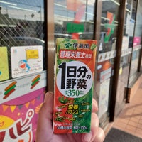 Photo taken at 7-Eleven by なが on 10/29/2022