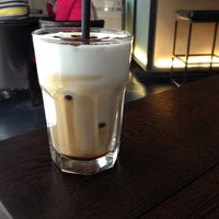 4/24/2013에 Youno K.님이 CHAN&amp;#39;S Espresso Bar에서 찍은 사진