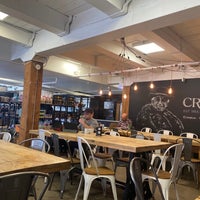 4/28/2022 tarihinde Aylarziyaretçi tarafından Creeds Coffee Bar'de çekilen fotoğraf