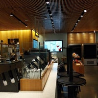 Photo taken at Starbucks by narni on 7/1/2018