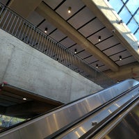 Photo taken at Franconia-Springfield Metro Station by narni on 4/15/2022