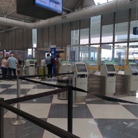 Photo taken at Security Checkpoint by narni on 6/28/2021