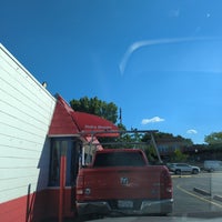 Photo taken at Dairy Queen by narni on 8/31/2022