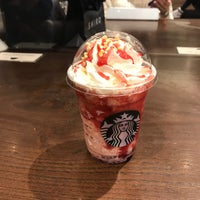 Photo taken at Starbucks by iron on 11/1/2022