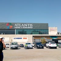 Снимок сделан в Atlantis Alışveriş ve Eğlence Merkezi пользователем Sinem B. 10/5/2016