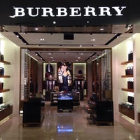 BURBERRY Boutique